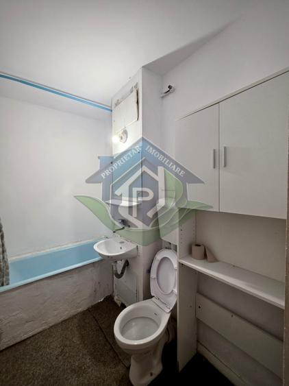 Apartament cu 2 camere semidecomandat în Noua
