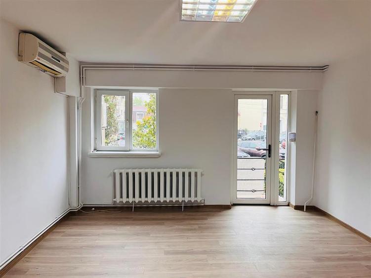 Spațiu comercial, de 100.7799987793 mp, în Central