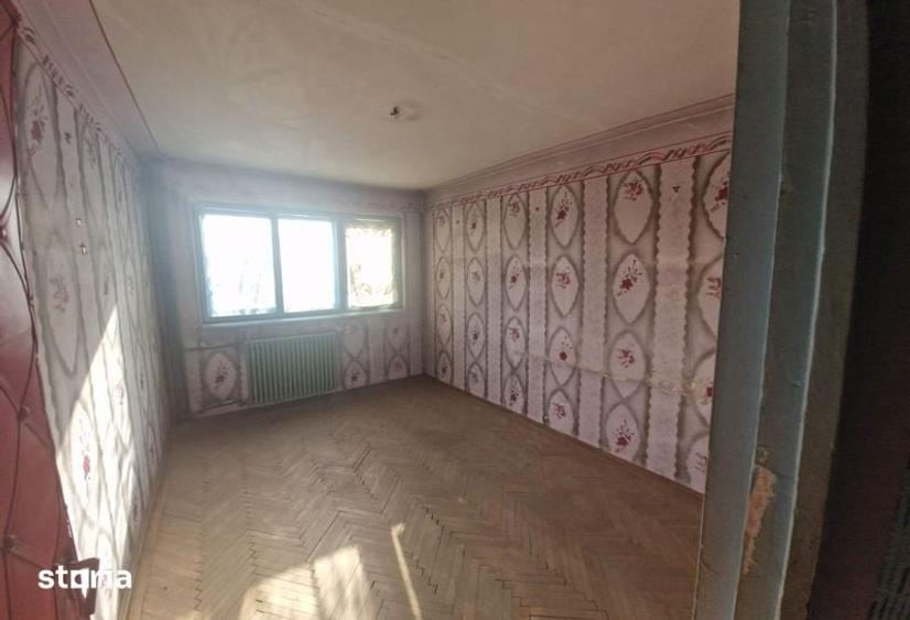 Apartament cu 2 camere decomandat în Micro 5