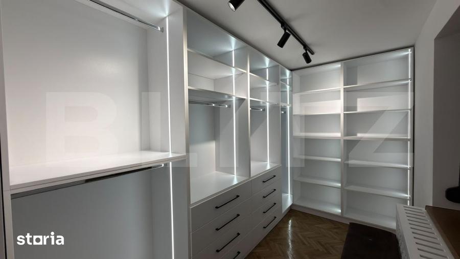 Apartament cu 4 camere în Central