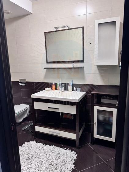 Apartament cu 3 camere decomandat în Herăstrău