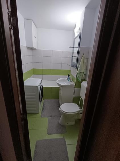 Apartament cu 2 camere decomandat în Drumul Carului