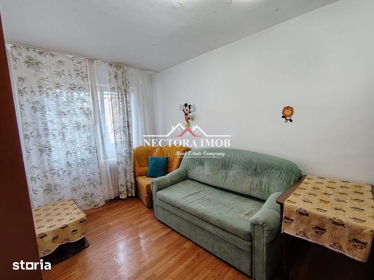 Apartament cu 2 camere semidecomandat în Nufărul