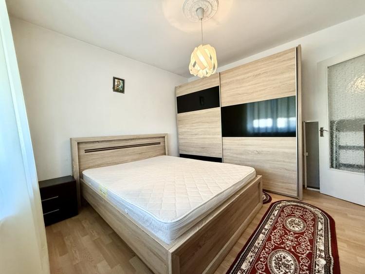 Apartament 2 camere de vanzare centru Constanta, etaj 3/4 - 5