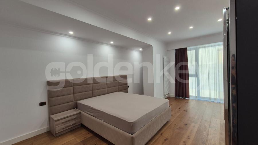 Apartament cu 3 camere decomandat, mobilat în Kiseleff