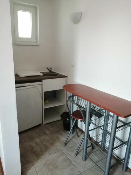 Garsonieră decomandată în Exterior Vest