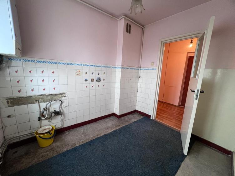 Apartament cu 2 camere decomandat în Nicolae Bălcescu