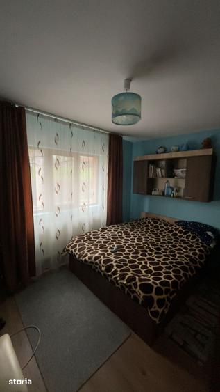 Casă cu 4 camere cu Teren 800 Mp în Central