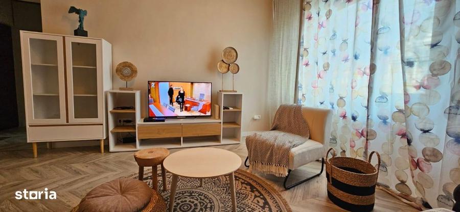 Apartament cu 2 camere, mobilat în Centrul Istoric