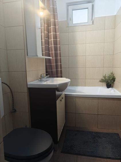 Apartament cu 2 camere semidecomandat în Vest
