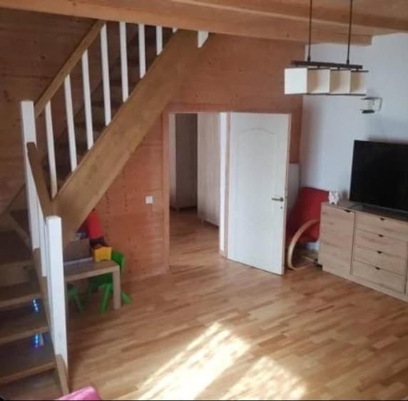 Casă cu 5 camere cu Teren 700 Mp în Bod