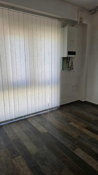 Apartament cu 2 camere decomandat în Universitate