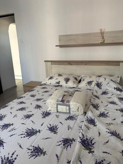 Apartament cu 2 camere semidecomandat în Turda