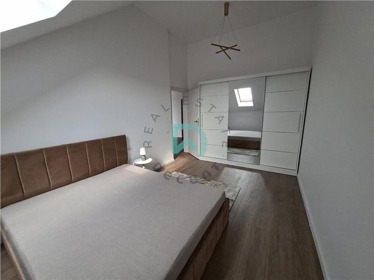 Apartament-penthouse 3 camere Tractorul, 70 mp - Brasov - 4