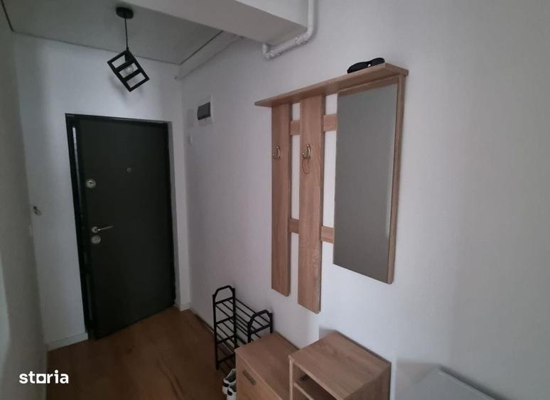 Apartament cu 2 camere decomandat în Bârnova
