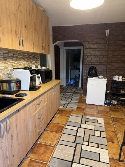 Apartament cu 3 camere în Crihala