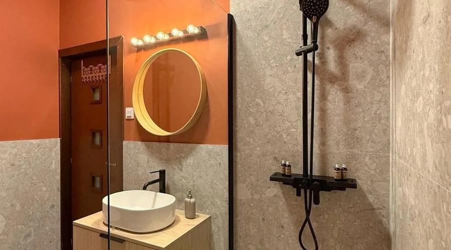Apartament cu 2 camere decomandat în Universitate