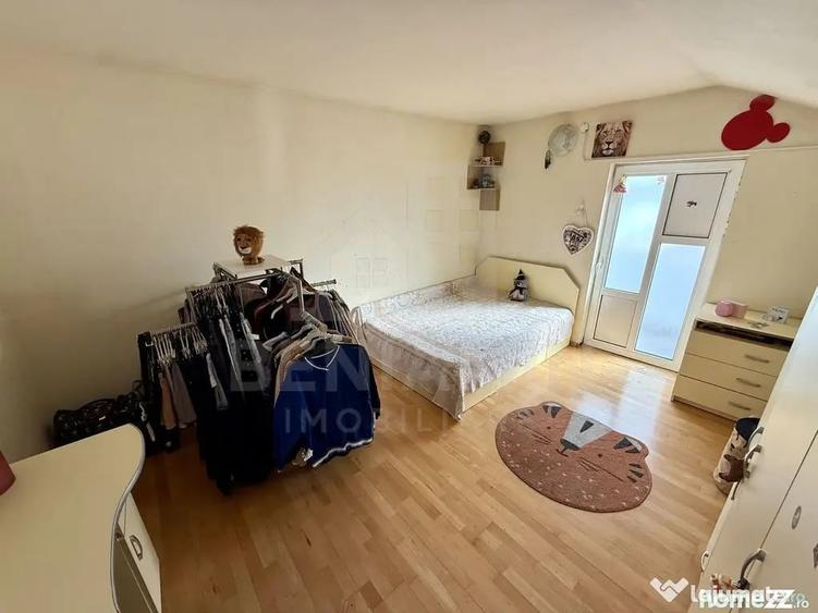 Casă cu 5 camere cu Teren 214 Mp în Central