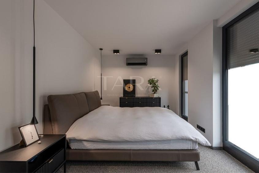 Apartament cu 2 camere semidecomandat, mobilat în Ultracentral