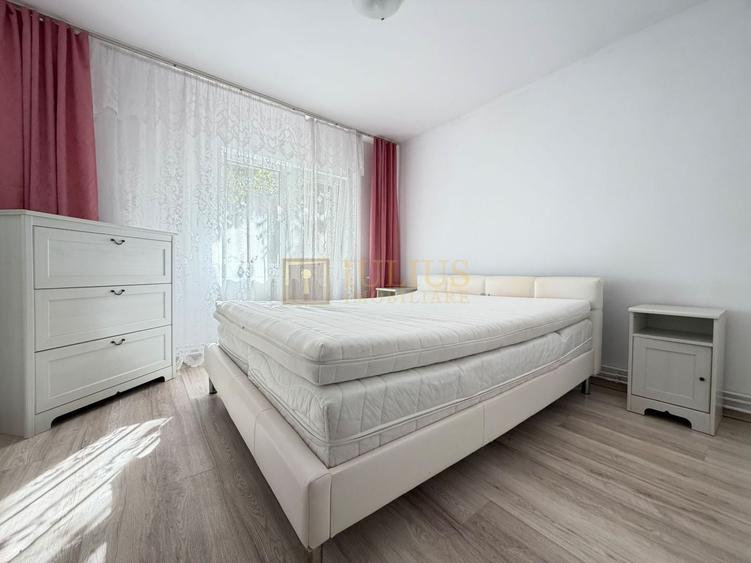 Apartament cu 3 camere decomandat, mobilat în Soarelui