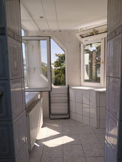 Apartament cu 2 camere decomandat în Est