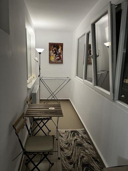 Apartament cu 2 camere semidecomandat în Gorjului