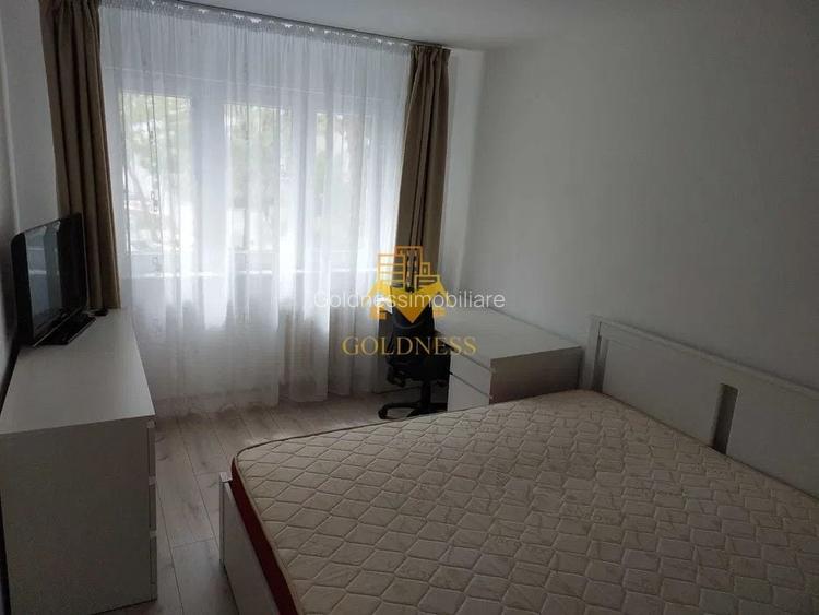 3 camere decomandate, Manastur, zona Piata Flora, Calea Manastur