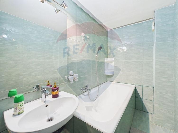 Apartament cu 2 camere decomandat în Unirii