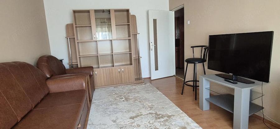 Apartament cu 2 camere decomandat în Podgoria