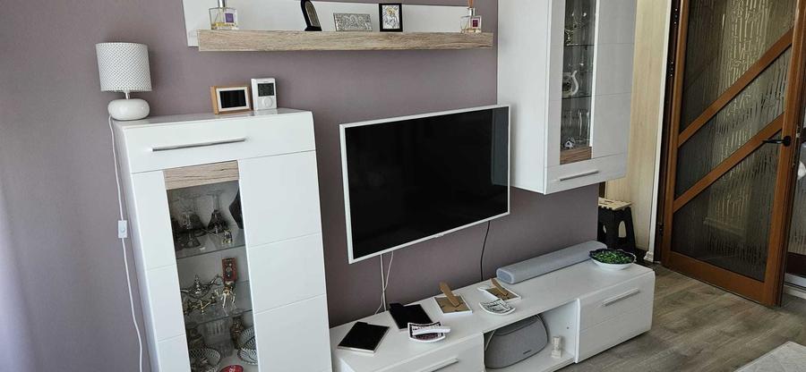 Apartament cu 3 camere decomandat în Podu Roș