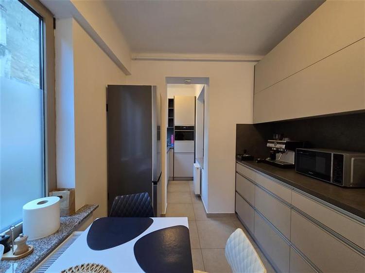 Birou, de 95.900001525879 mp, în Centrul Istoric