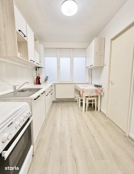 Apartament cu 3 camere decomandat în Tudor