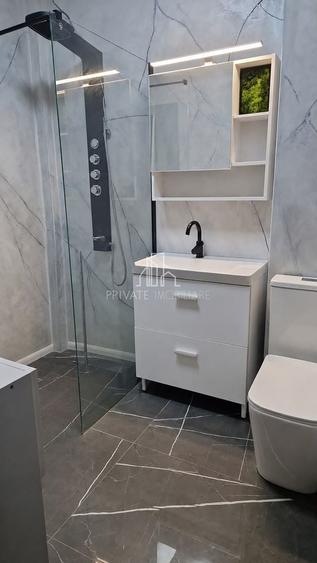 Apartament cu 2 camere decomandat în 7 Noiembrie