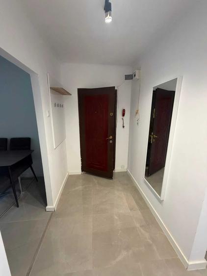Apartament cu 3 camere decomandat în Dosu Bricii