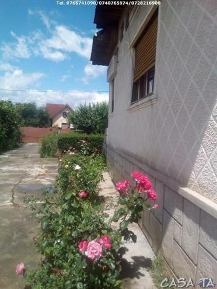 Casă individuală cu 4 camere cu Canalizare în Turcinești