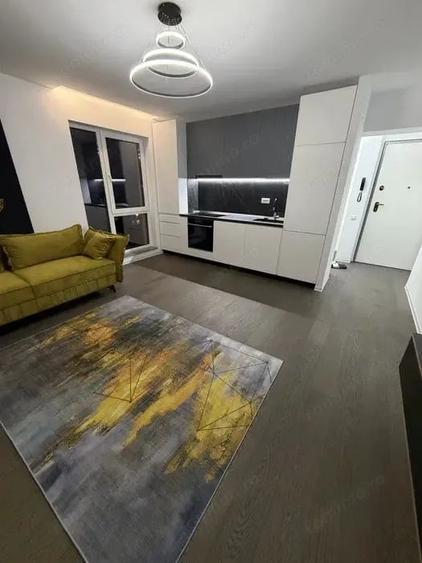 Apartament cu 2 camere semidecomandat în Buziașului