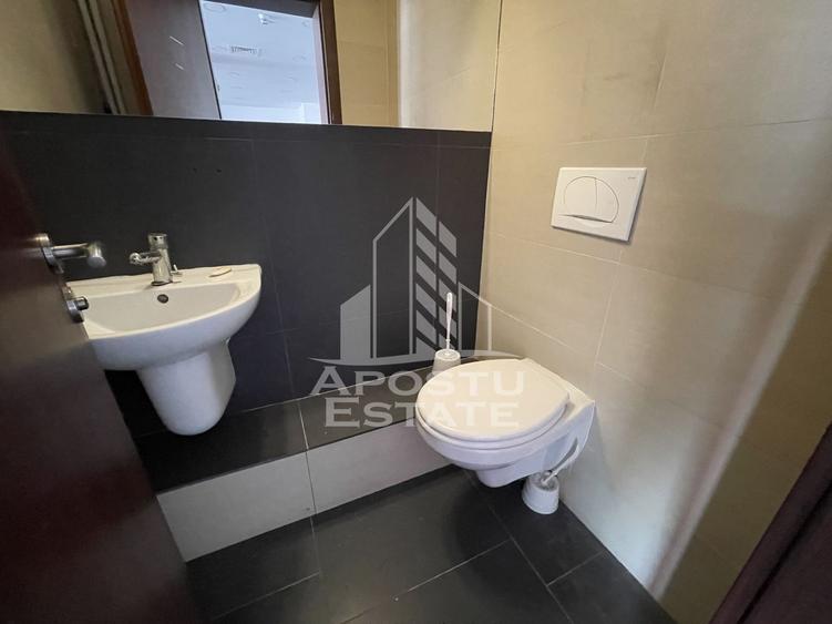 Spațiu comercial, de 120 mp, în Circumvalațiunii