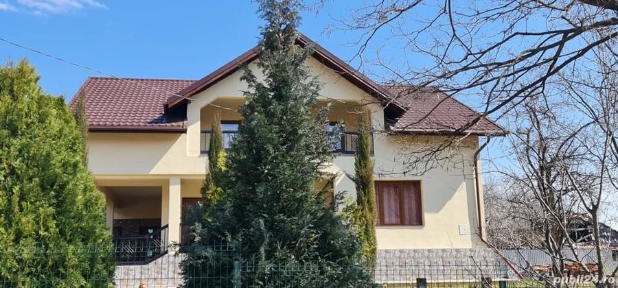 Casă cu Teren 2300 Mp în Central