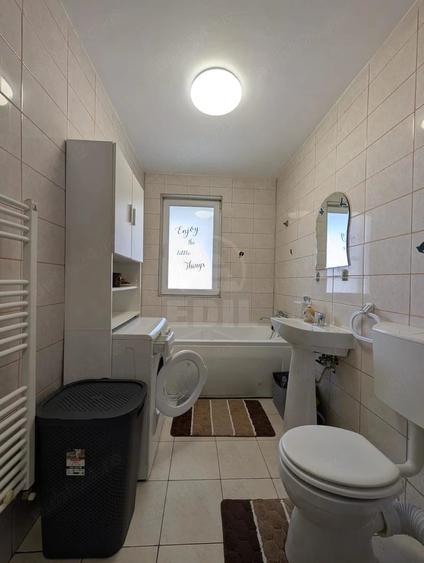 Apartament cu 2 camere decomandat în Florești