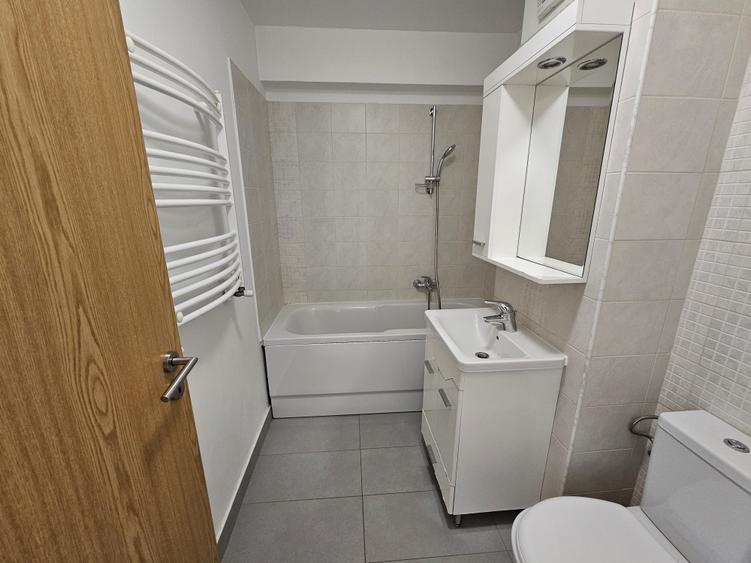 Apartament cu 2 camere semidecomandat în Timișoara