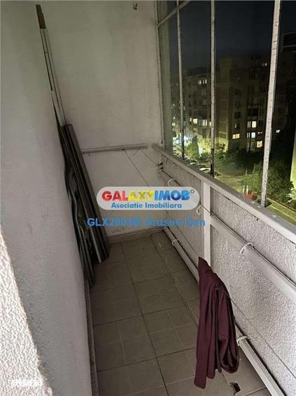 Garsonieră decomandată, mobilată în P-ța Muncii