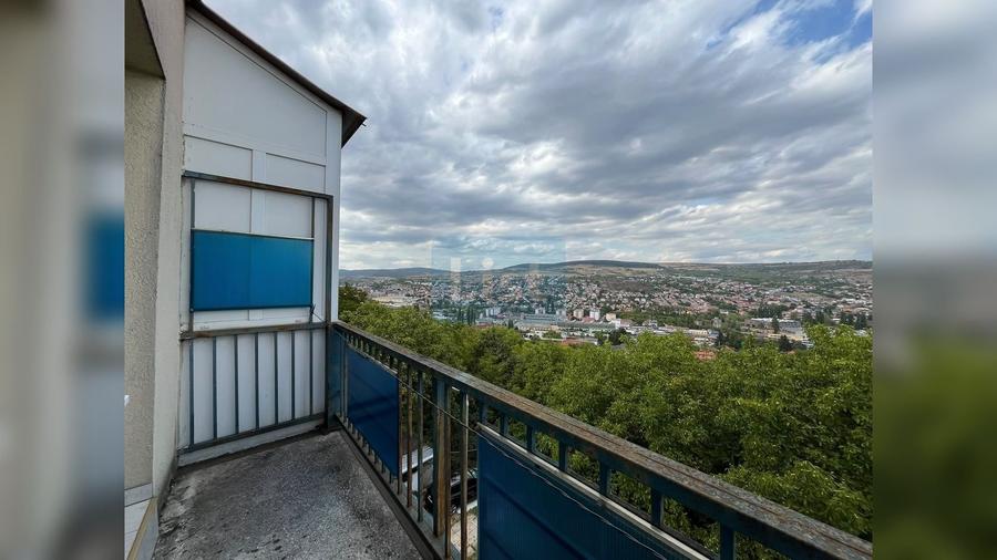 Apartament cu 1 camere decomandat în Gruia