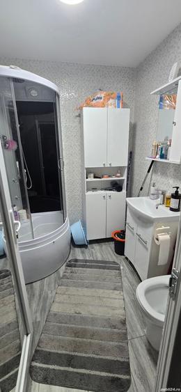 Apartament cu 2 camere în Rovinari