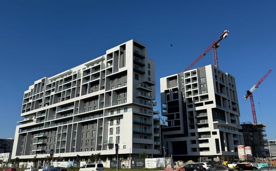 Apartament cu 2 camere decomandat în Drumul Taberei