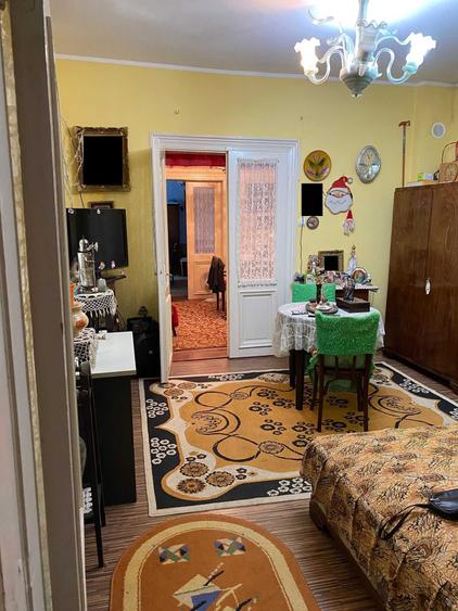 Casă cu 3 camere în Apollo