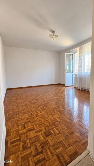 Apartament cu 4 camere în Central