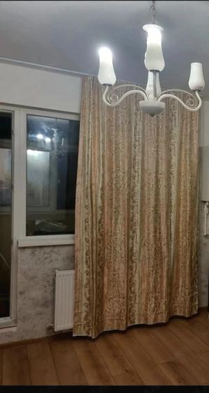 Garsonieră în Apărătorii Patriei