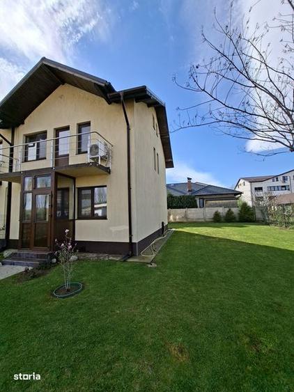 Casă cu 3 camere cu Teren 86 Mp în Cârcea
