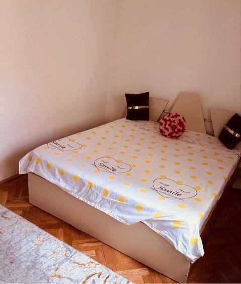 Apartament cu 3 camere decomandat în Șagului