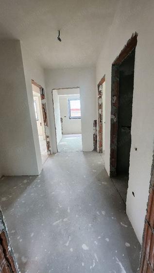 Apartament cu 2 camere decomandat în Obor